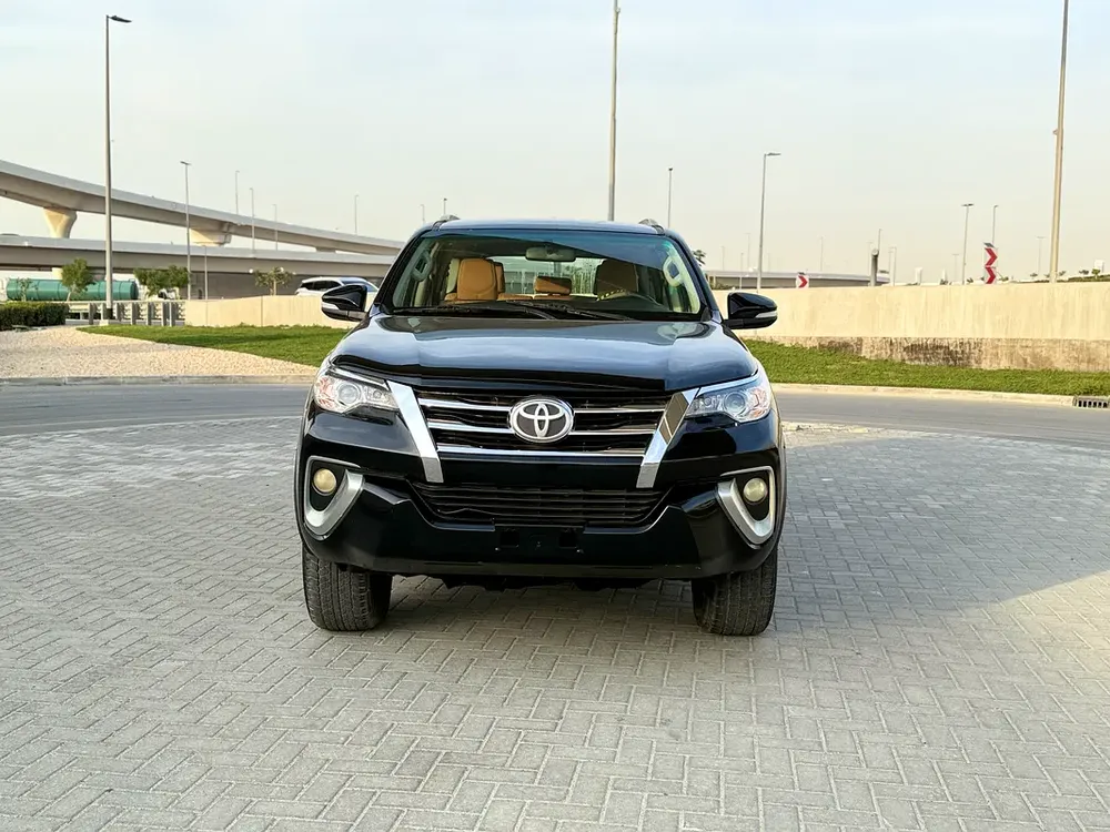 Toyota Fortuner EXR 2017 - GCC Specs - - Image 11