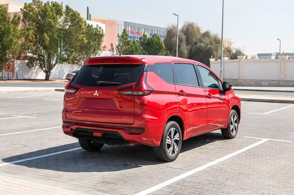 Mitsubishi Xpander 2021, Medium Line, GCC Specs - Perfect Family Car! - Image 8