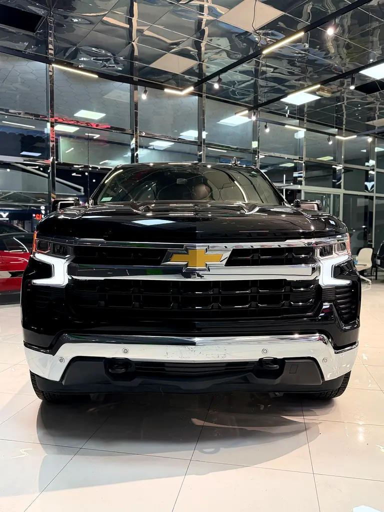 2024 Chevrolet Silverado LT - GCC Specs - Image 10
