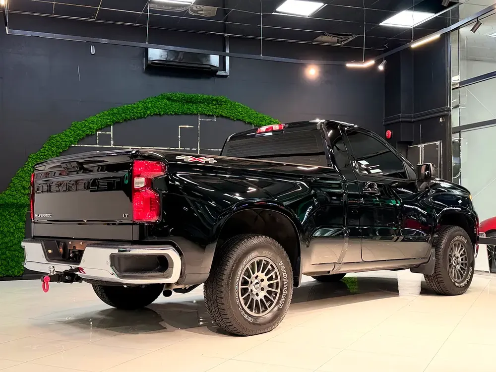 2024 Chevrolet Silverado LT - GCC Specs - Image 6
