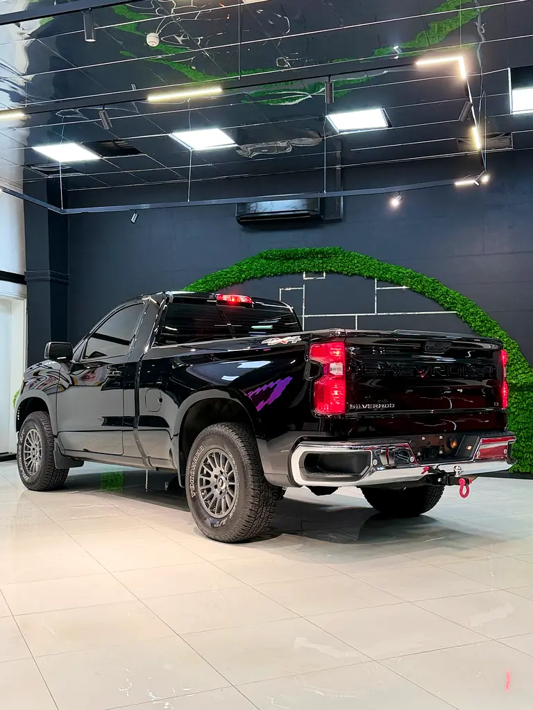 2024 Chevrolet Silverado LT - GCC Specs - Image 7
