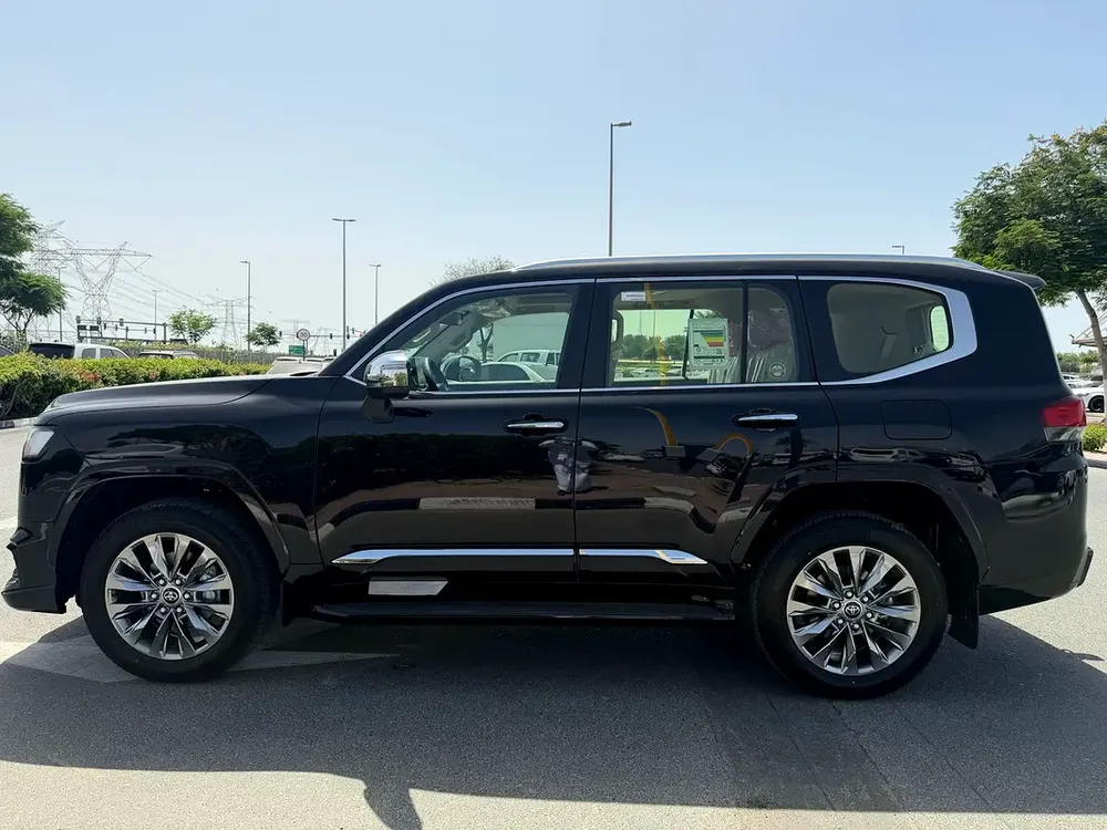 Brand New 2026 Toyota Land Cruiser VXR 4.0L | GCC Specs | Zero KM - Image 10