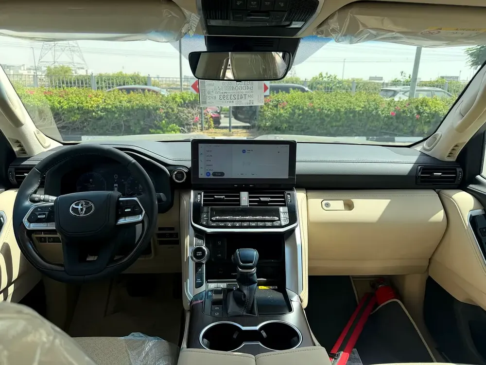 Brand New 2026 Toyota Land Cruiser VXR 4.0L | GCC Specs | Zero KM - Image 4