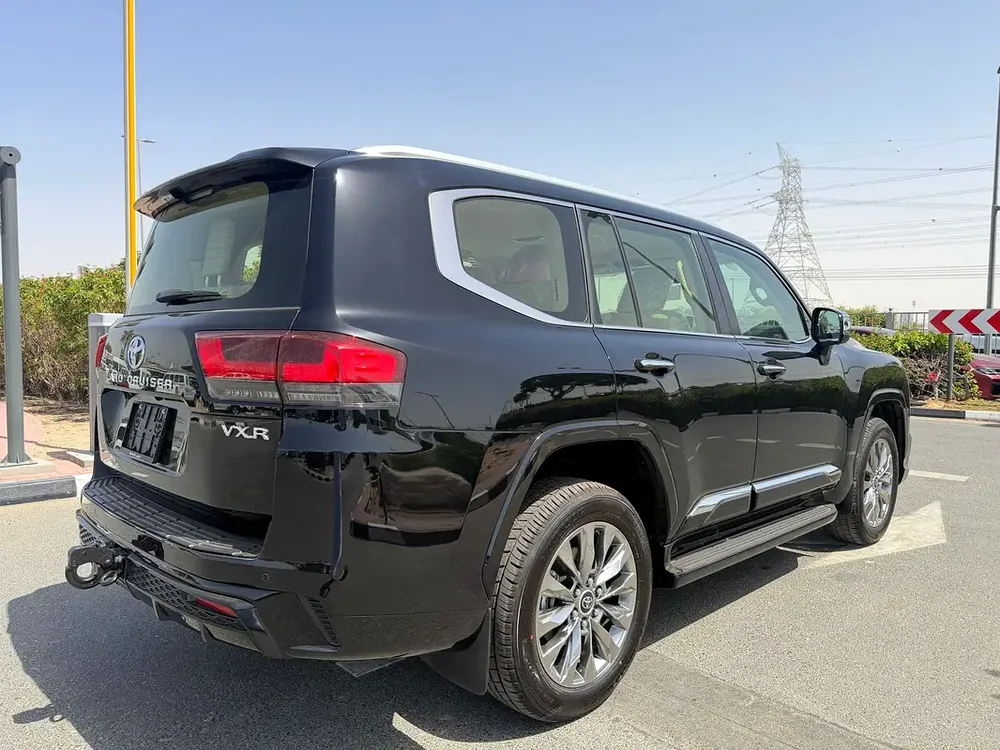 Brand New 2026 Toyota Land Cruiser VXR 4.0L | GCC Specs | Zero KM - Image 9
