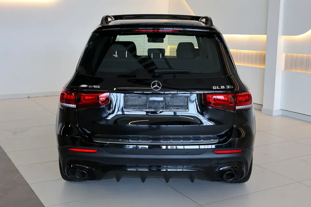 2023 Mercedes-Benz GLB 35 AMG - 3500KM-GCC Specs -Under warranty  service- Pristine Condition - Image 6