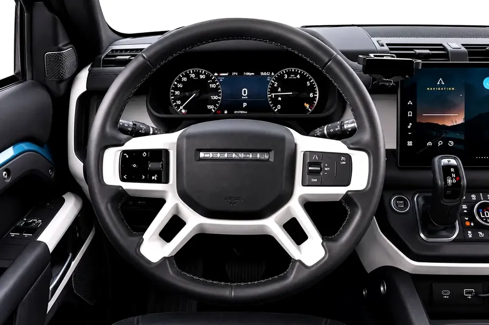 4,308 AED/ MONTHLY l Land Rover Defender 90 2022 l S P400 - Image 13