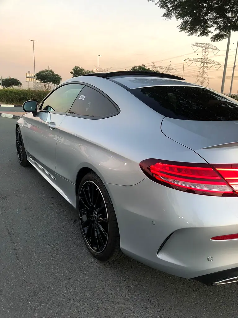 MERCEDES C200 COUPE FULL OPTION GERMAN SPECS ORGINAL PAINT CLEAN TITLE - Image 19