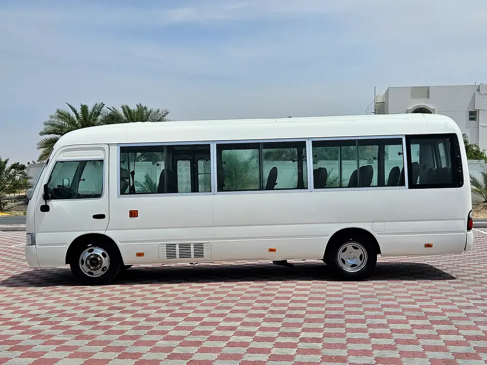 Toyota Coaster 2008 Fresh Japan Import Immaculate Condition 30 Seater Diesel With Low KM - Image 20