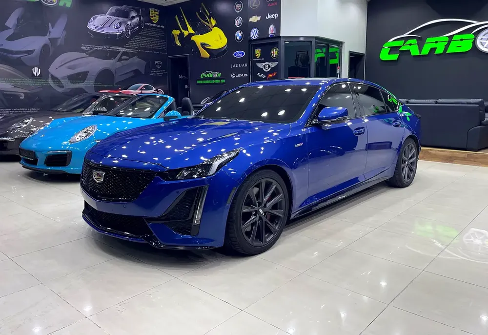 2021 Cadillac CT5 V-Series - GCC Specs - WARRANTY AND SERVICE CONTRACT WITH DEALER - Image 5