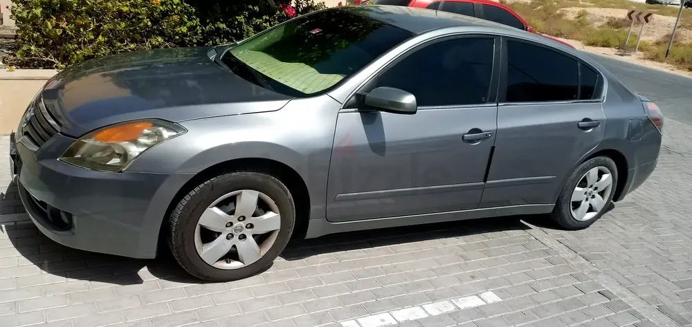 Nate and cleane car - Image 8