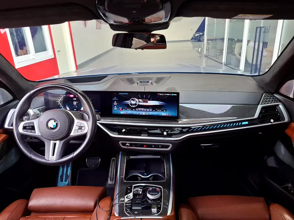 AED 5774/month | 2024 BMW X7 M60i xDrive | GCC Specs | Ref#453754 - Image 10