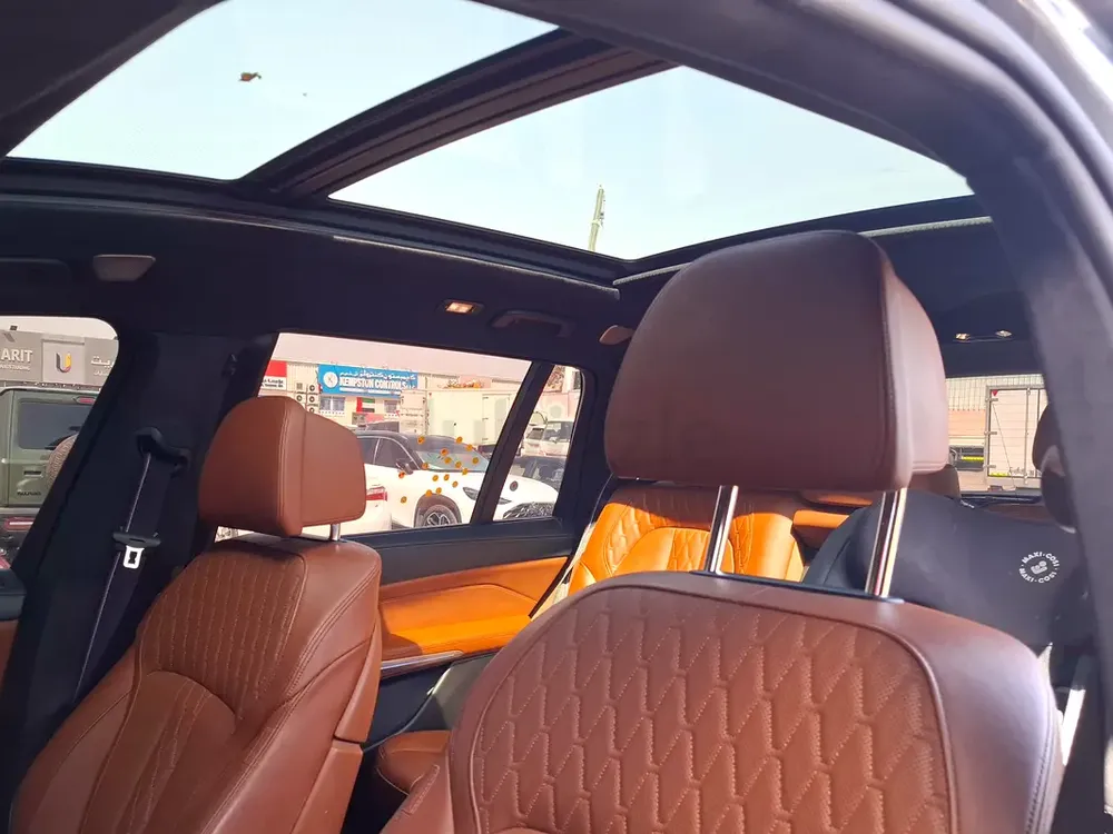 AED 5774/month | 2024 BMW X7 M60i xDrive | GCC Specs | Ref#453754 - Image 11