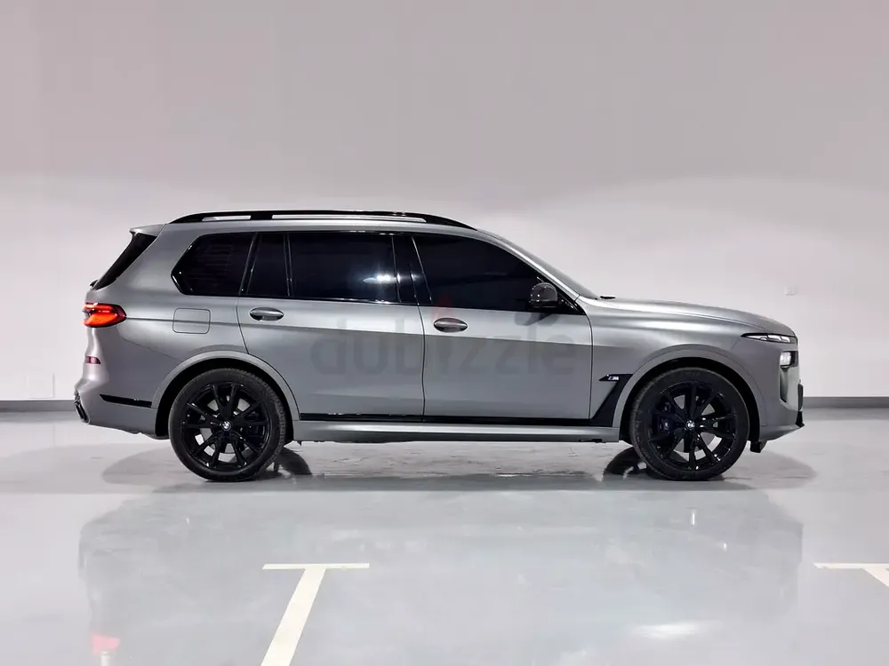 AED 5774/month | 2024 BMW X7 M60i xDrive | GCC Specs | Ref#453754 - Image 4