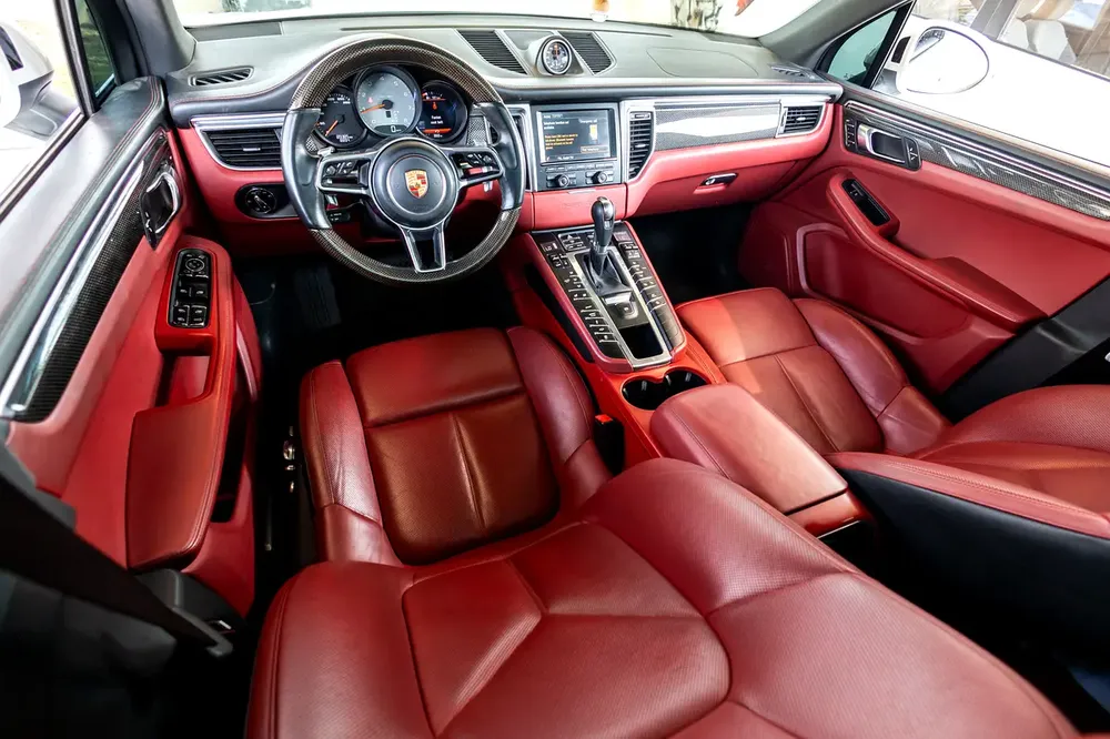 Porsche Macan S 2015 GCC | Flexible D.P. - Image 10