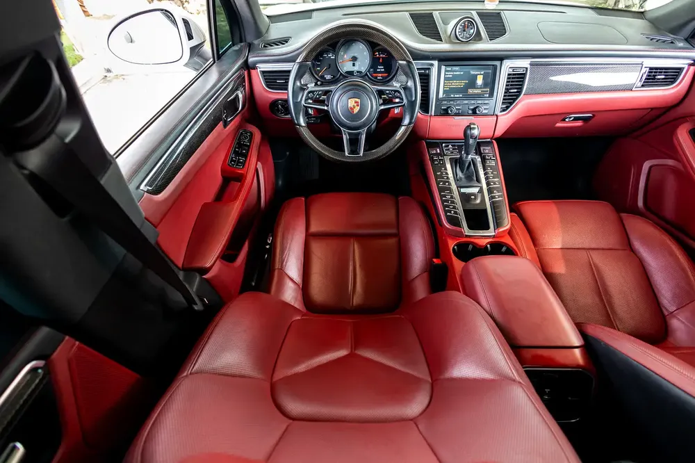 Porsche Macan S 2015 GCC | Flexible D.P. - Image 12