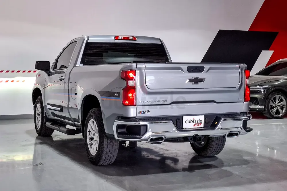 AED 2249/month | 2025 Chevrolet Silverado 1500  | GCC Specs | Ref#478934 - Image 8