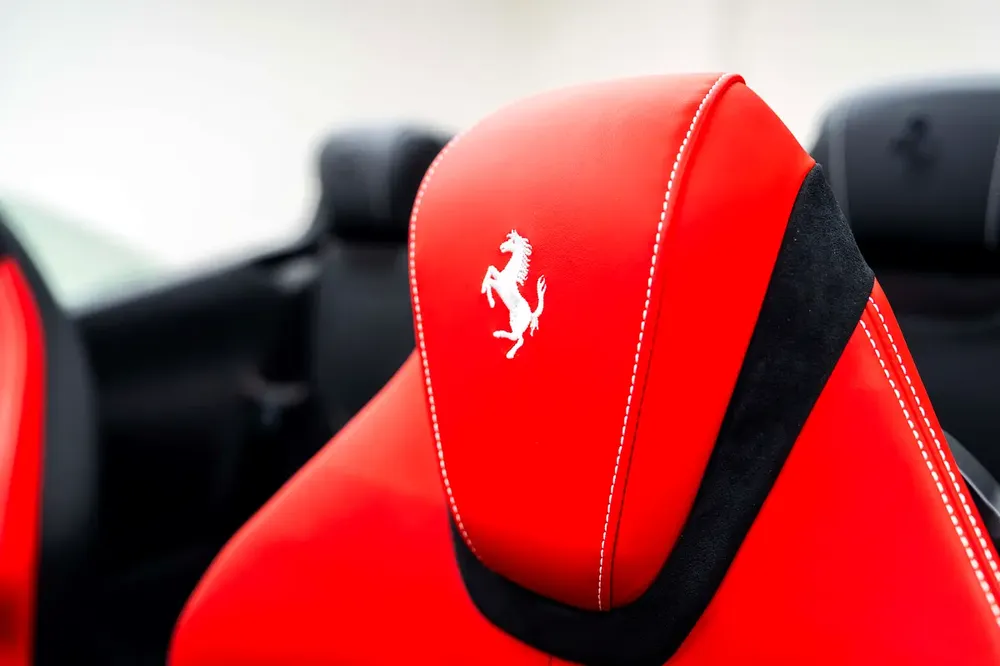 2025 Ferrari Roma Spider - GCC Spec - Warranty and Lease to Own Available - Image 16