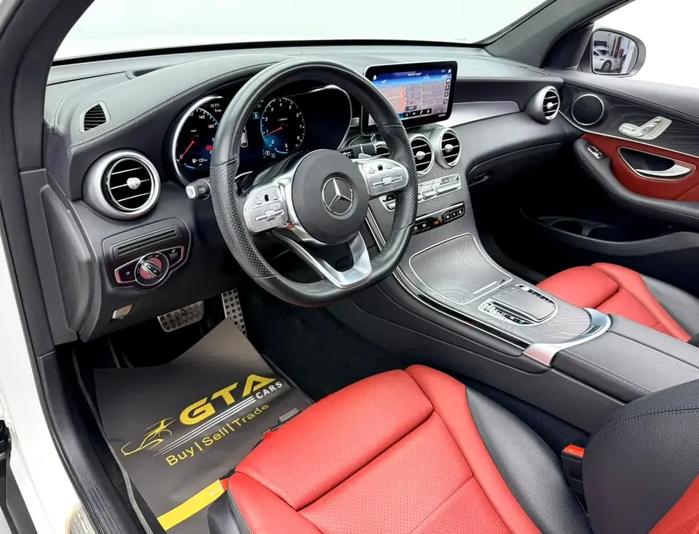 2021 Mercedes Benz GLC200 Coupe, Warranty, Full Mercedes Service History, Low Km, GCC - Image 10