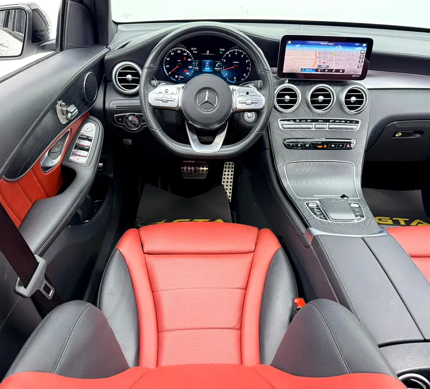 2021 Mercedes Benz GLC200 Coupe, Warranty, Full Mercedes Service History, Low Km, GCC - Image 14