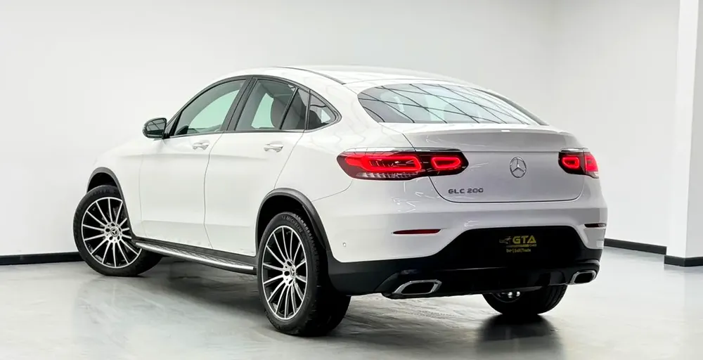 2021 Mercedes Benz GLC200 Coupe, Warranty, Full Mercedes Service History, Low Km, GCC - Image 6