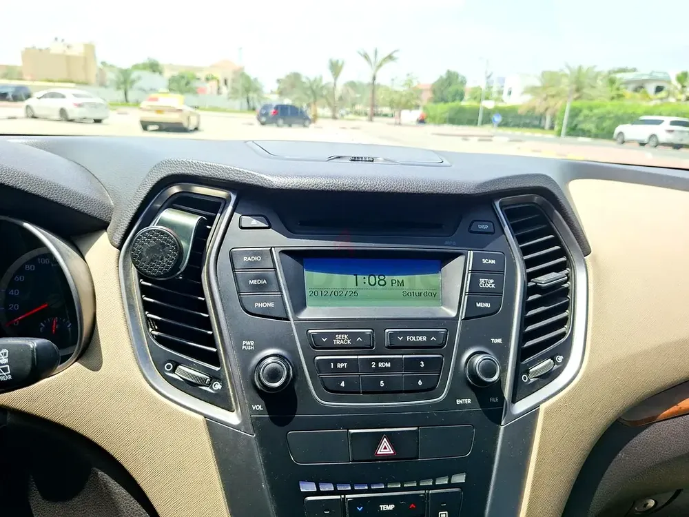 AED 898/month | 2016 Hyundai Santa Fe  | GCC Specs | Ref#458702 - Image 14