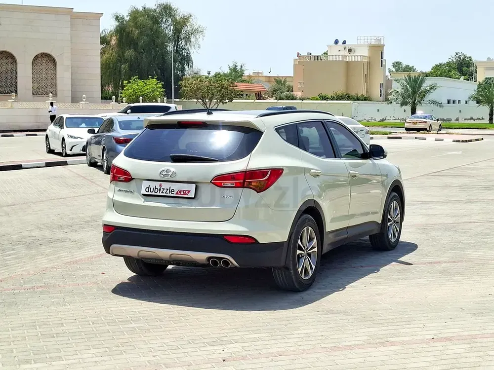 AED 898/month | 2016 Hyundai Santa Fe  | GCC Specs | Ref#458702 - Image 6