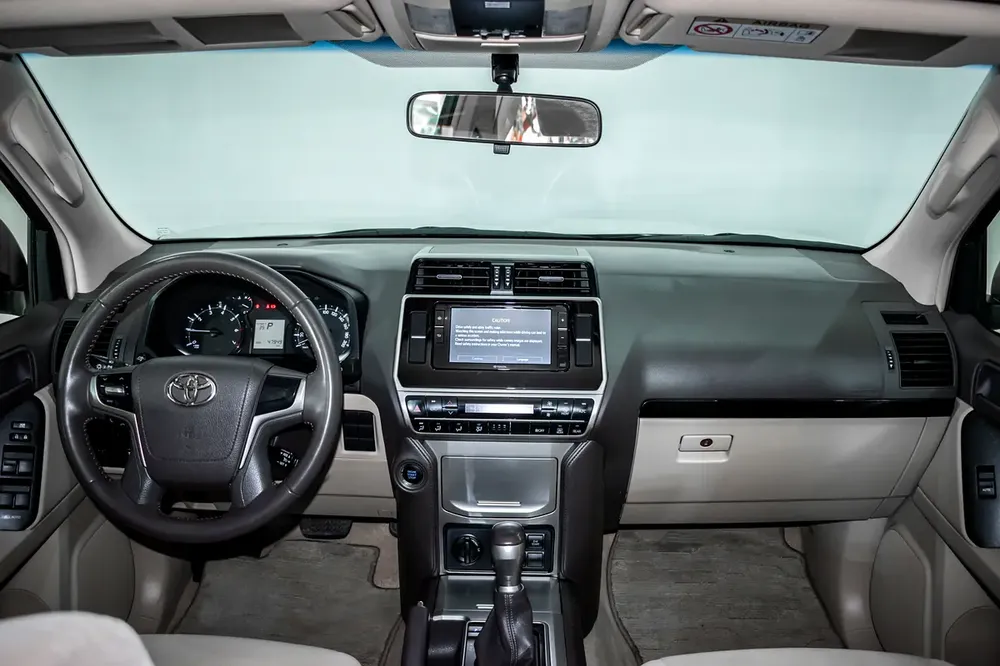 1 YR WARRANTY | GCC | 4.0L | AED 2333 PM - Image 10