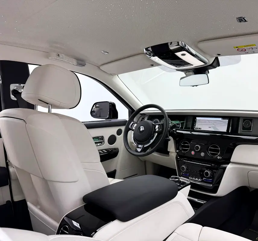 2024 Rolls Royce Phantom Series 2, Brand New, 04/2028 Rolls Royce Warranty + Service Contract, GCC - Image 15