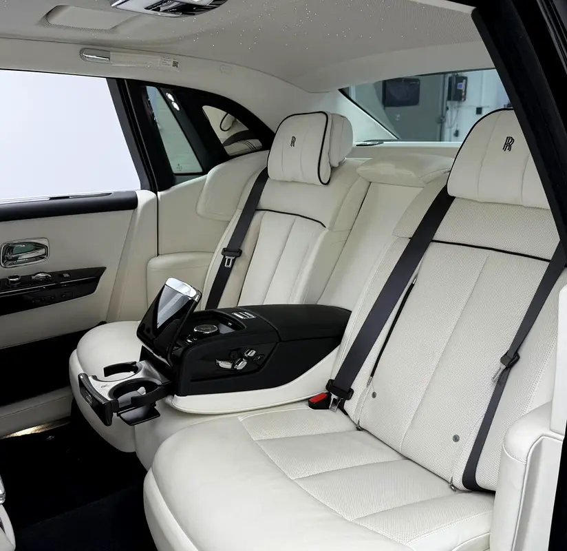 2024 Rolls Royce Phantom Series 2, Brand New, 04/2028 Rolls Royce Warranty + Service Contract, GCC - Image 20
