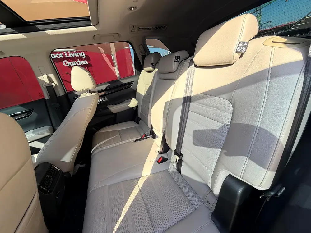 Honda CR-V Touring 2025 GCC Specs - Under Warranty - Original Paint - 2 keys - Image 11