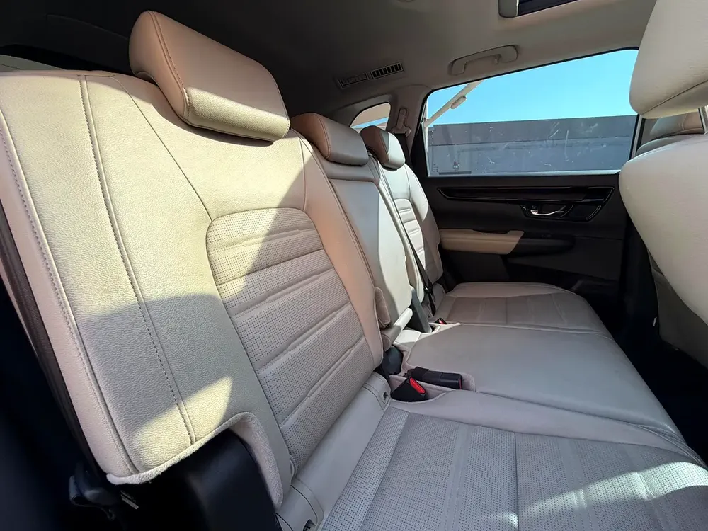 Honda CR-V Touring 2025 GCC Specs - Under Warranty - Original Paint - 2 keys - Image 13