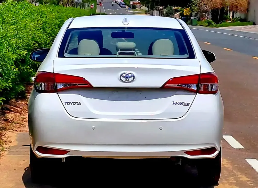 TOYOTA YARIS 2022 1.5L GCC (610/-MONTHLY) - Image 6