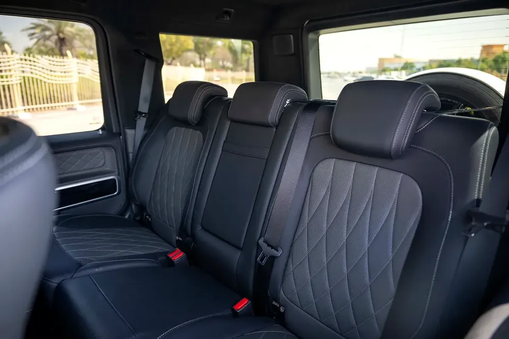 2021 Mercedes-AMG G63 | 4.0L Twin-Turbo V8 | 577 HP | 31,000 KM | Warranty + Service Contract - Image 13