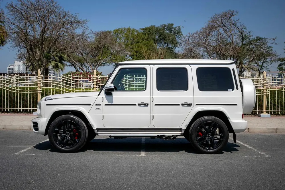 2021 Mercedes-AMG G63 | 4.0L Twin-Turbo V8 | 577 HP | 31,000 KM | Warranty + Service Contract - Image 9