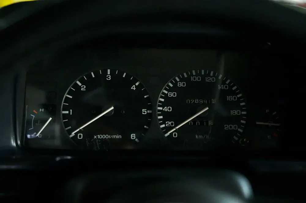 1994 Land Rover Range Rover - GCC Specs - Classic SUV - Image 11