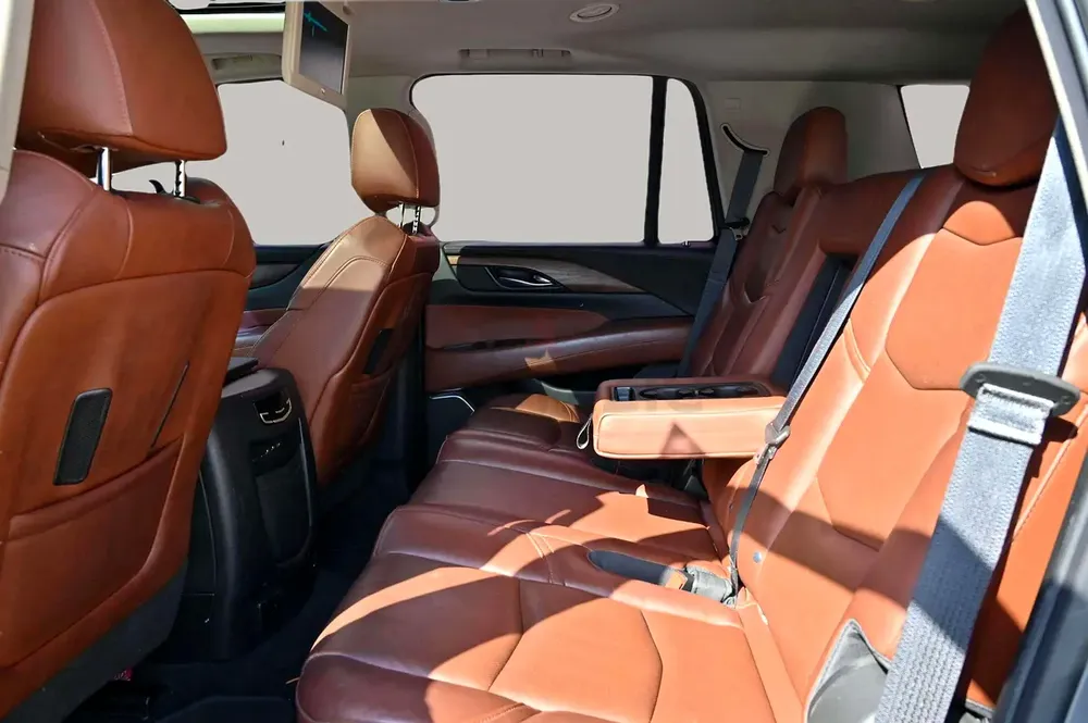 AED 2224/month | 2018 Cadillac Escalade  | GCC Specs | Ref#413650 - Image 13