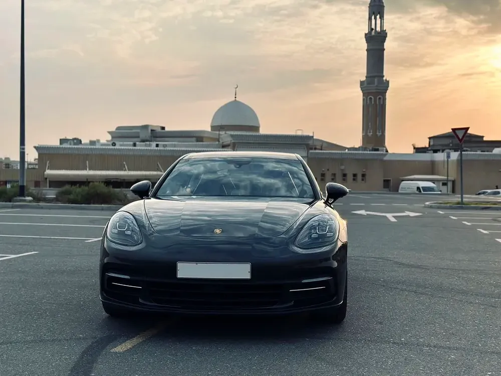 2019 Porsche Panamera - European Specs - GCC Ready - Image 6
