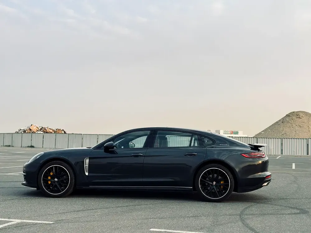 2019 Porsche Panamera - European Specs - GCC Ready - Image 7