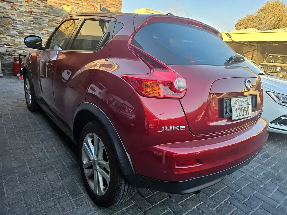 Nissan Juke SV 2014 GCC Specs Original Paint Accident Free 1st Owner - Image 6