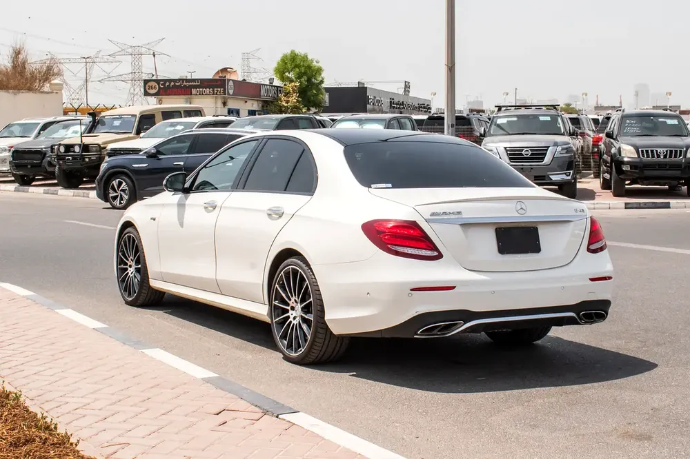2018 - BENZ E43 - IMMACULATE CONDITION - ONLY 58,000 KM - Image 6