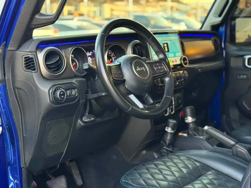Wrangler Gcc specs in amazing condition with extra modifications - Image 11