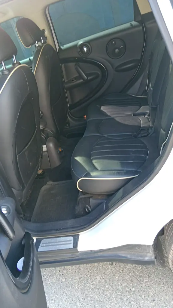 Mini Cooper S TURBO 2013  GCC SPECS LADY DRIVEN - Image 14
