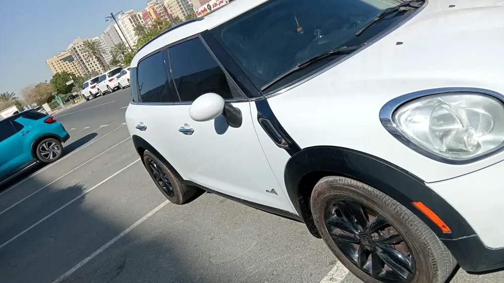 Mini Cooper S TURBO 2013  GCC SPECS LADY DRIVEN - Image 6