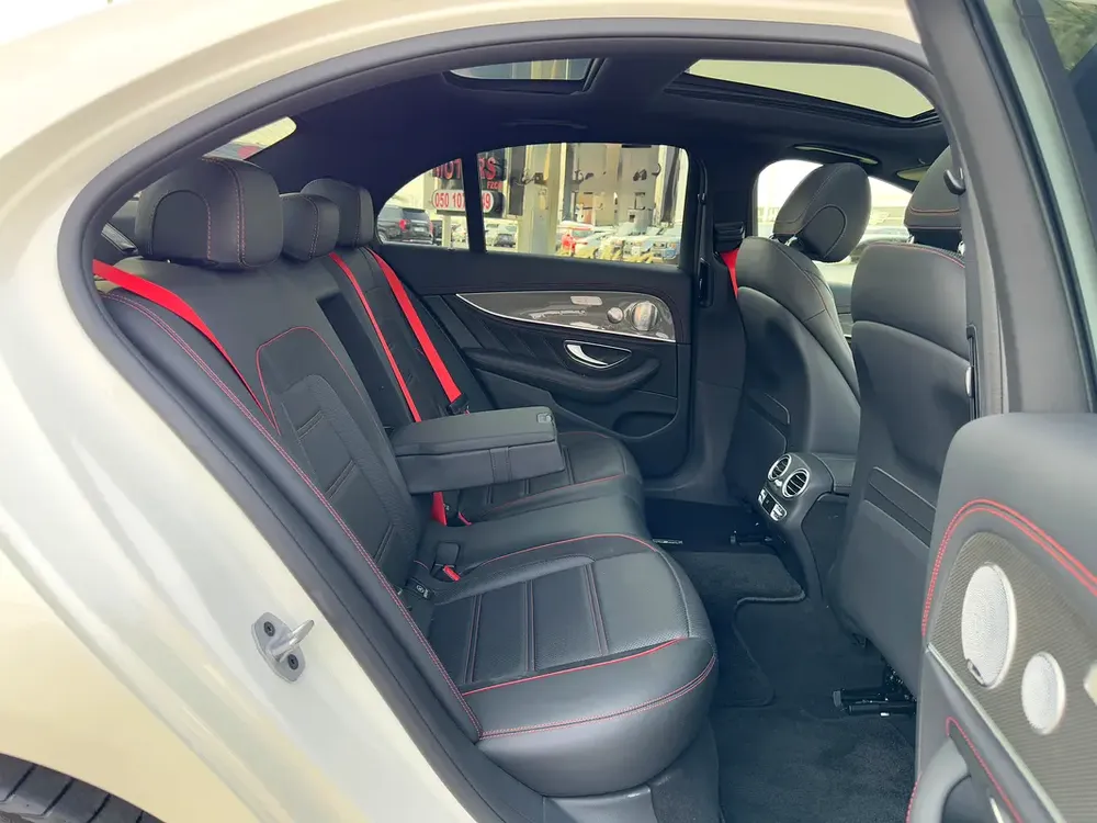 Mercedes-Benz E 53 AMG 2019 Auction Grade 4.5/A - Japanese Specs - Image 13