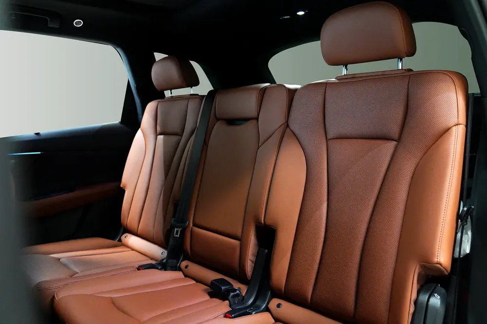 Audi Q7 55 TFSI Quattro S line 2023 - Image 7