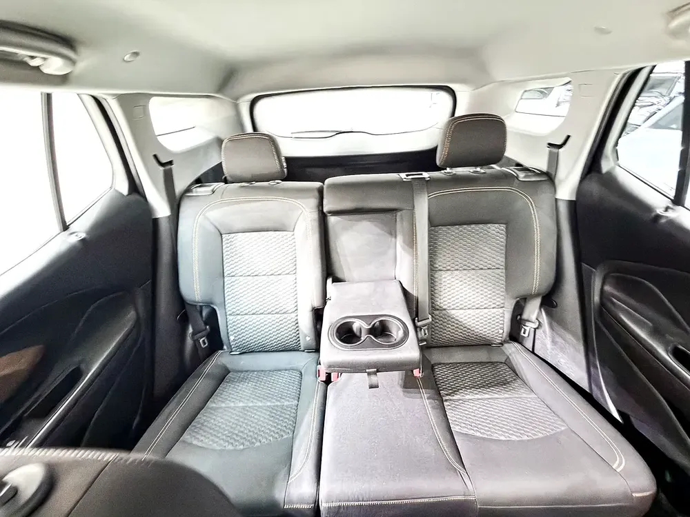 AED 760 // 20% DP // 2020 GMC Terrain SLE AWD 1.5L V4 - Image 12
