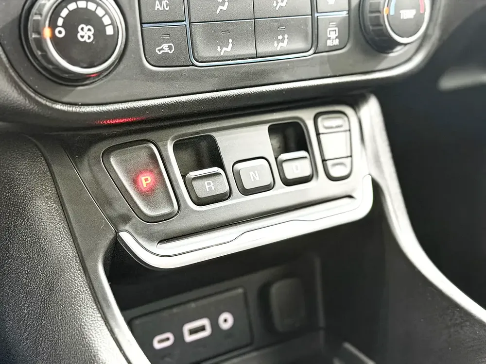 AED 760 // 20% DP // 2020 GMC Terrain SLE AWD 1.5L V4 - Image 18