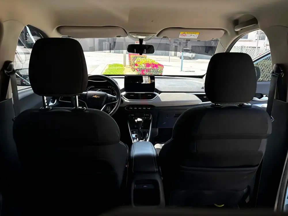 Chevrolet Groove LT 2023 GCC Specs - Image 11
