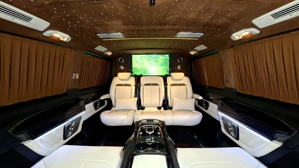 NEW ARRIVAL 2026 MODEL VIP MERCEDES GCC V300 with ADDITIONAL REAR AC - 2 Years Warranty by VLINE - Image 4