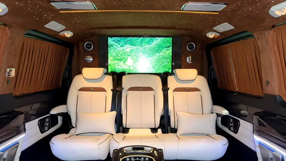 NEW ARRIVAL 2026 MODEL VIP MERCEDES GCC V300 with ADDITIONAL REAR AC - 2 Years Warranty by VLINE - Image 6